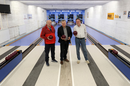 Prenovljeno kegljišče obisk Zoran Mojškerc  03 Foto Ljubo Vukelič